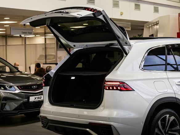 2026 Geely Monjaro I, белый - вид 29
