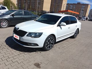 2013 Skoda Superb DSG II Рестайлинг, белый, 998000 рублей, вид 1