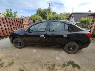 2016 Renault Logan II, чёрный, 600000 рублей, вид 4