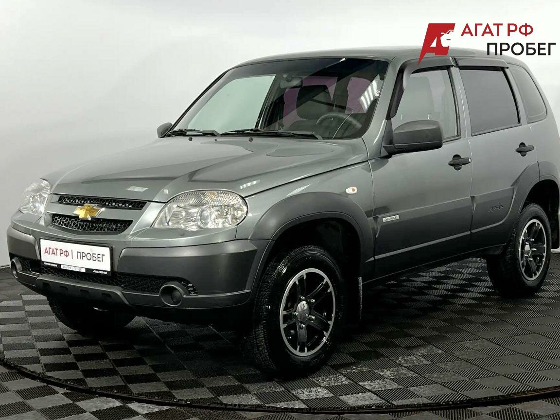 Открыть фотографии: Chevrolet Niva I Рестайлинг