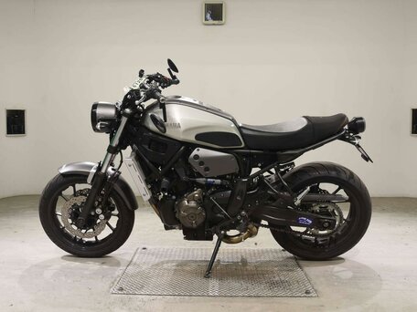 2018 Yamaha XSR700, серый, 677000 рублей, вид 1