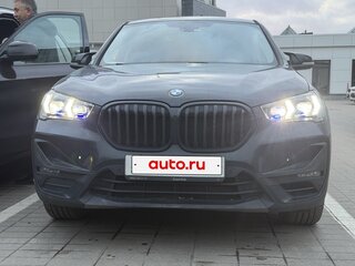 2020 BMW X1 20i xDrive II (F48) Рестайлинг, чёрный, 2650000 рублей, вид 2