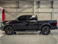 2023 Ram 1500 Quad Cab V, чёрный - вид 5