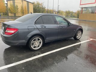 2010 Mercedes-Benz C-Класс 180 BlueEFFICIENCY III (W204), серый, 1123000 рублей, вид 3