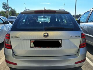 2016 Skoda Octavia 5-speed III (A7), серебристый, 1300000 рублей, вид 5
