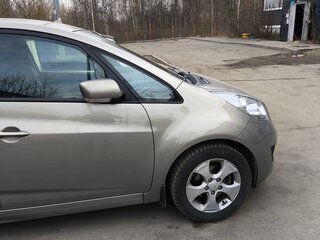 2014 Kia Venga I, серебристый, 900000 рублей, вид 3