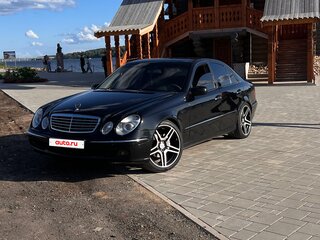 2005 Mercedes-Benz E-Класс 200 III (W211, S211), чёрный, 850000 рублей, вид 4