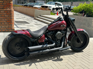 2023 Harley-Davidson Fat Boy, чёрный, 6999999 рублей, вид 1