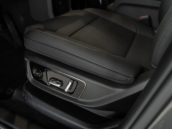 2025 Li Auto (Lixiang) L9 52.3 kWh I Рестайлинг, серебристый, 8890000 рублей - вид 13