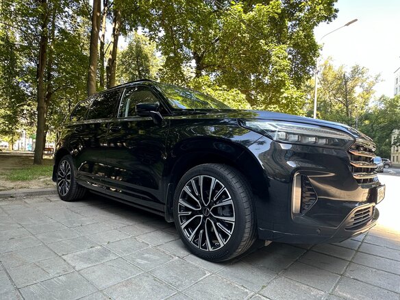 2023 Exeed VX I, чёрный, 3300000 рублей