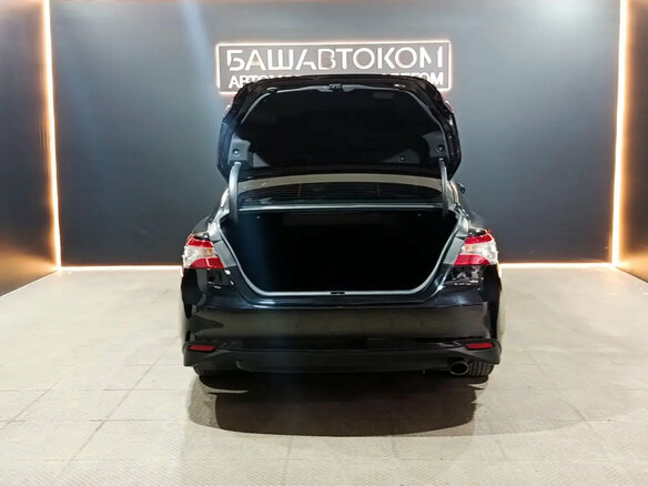 2018 Toyota Camry VIII (XV70), чёрный - вид 11
