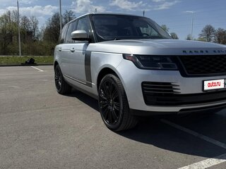 2019 Land Rover Range Rover IV Рестайлинг, серый, 6700000 рублей, вид 1