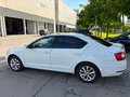 2019 Skoda Octavia III (A7) Рестайлинг, белый, 900000 рублей - вид 3