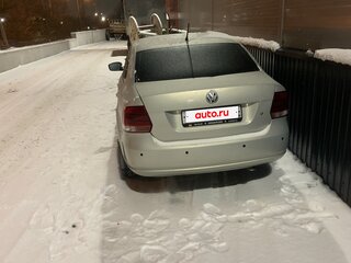 2014 Volkswagen Polo V, серый, 950000 рублей, вид 5