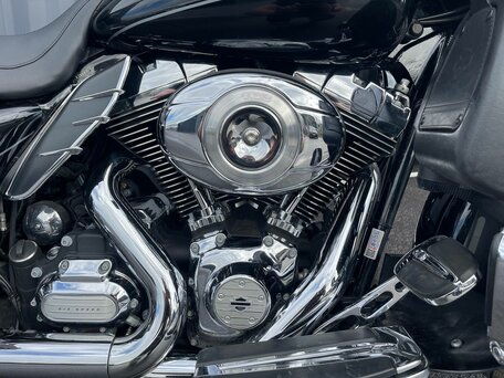 2012 Harley-Davidson Ultra Limited, чёрный, 1200000 рублей, вид 4