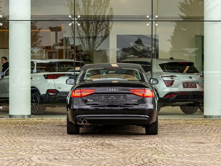 2015 Audi A4 IV (B8) Рестайлинг, чёрный, 1295000 рублей, вид 5