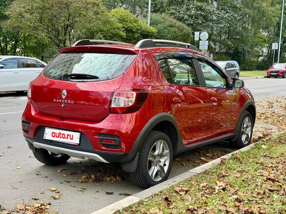2019 Renault Sandero Stepway II Рестайлинг, красный, 999990 рублей - вид 4