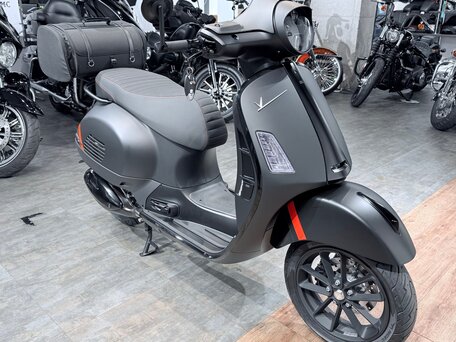 2024 Vespa GTS Super 300, серый, 1299000 рублей, вид 1