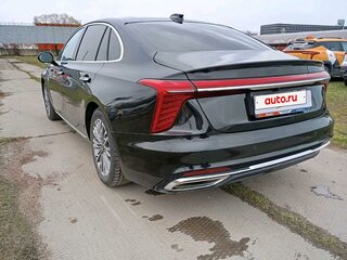 2023 Hongqi H5 II, чёрный, 1672800 рублей, вид 4