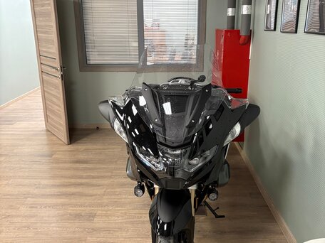 2023 BMW R 1250 RT, чёрный, 3000000 рублей, вид 4