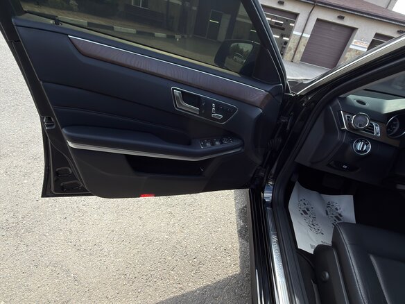 2015 Mercedes-Benz E-Класс 200 IV (W212, S212, C207) Рестайлинг, чёрный - вид 19
