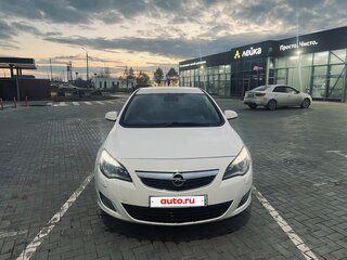 2011 Opel Astra J, белый, 600000 рублей, вид 2