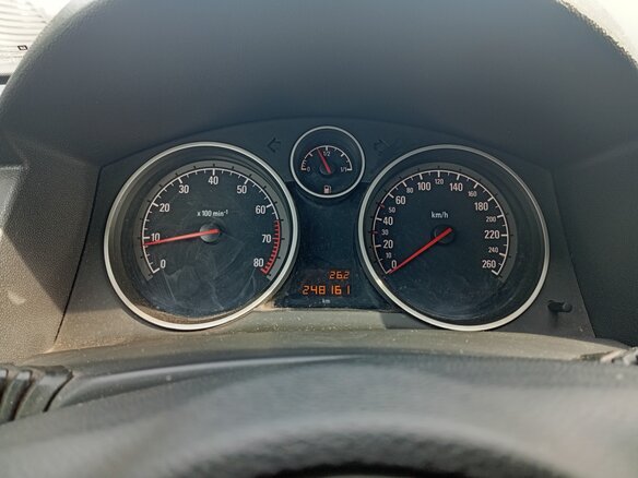 2011 Opel Astra H Рестайлинг, серый, 445000 рублей - вид 5