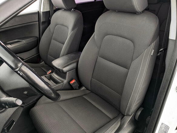 2017 Kia Sportage IV, белый - вид 19