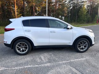 2016 Kia Sportage IV, белый, 1570000 рублей, вид 3