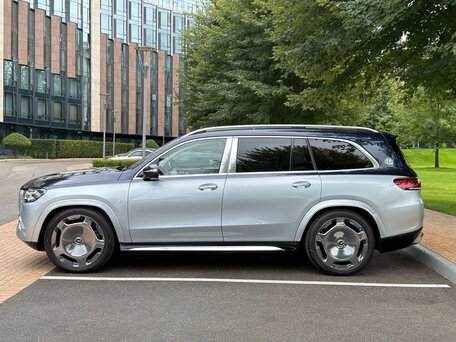 2022 Mercedes-Benz Maybach GLS 600 I, синий, 19150000 рублей, вид 2