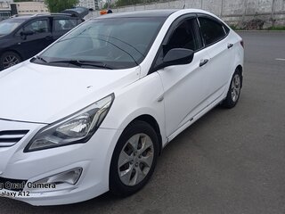2014 Hyundai Solaris I, белый, 330000 рублей, вид 3