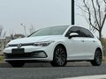 2022 Volkswagen Golf VIII, белый