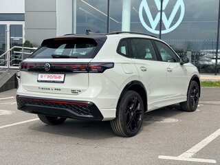2026 Volkswagen Tiguan L Pro III (China Market), белый, 5110000 рублей, вид 3