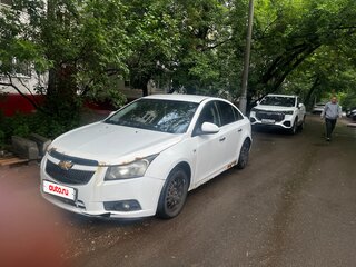 2010 Chevrolet Cruze I, белый, 420000 рублей, вид 1