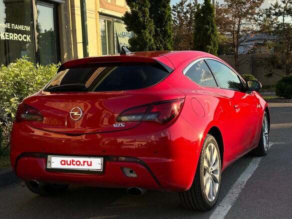 2012 Opel Astra GTC J Рестайлинг, красный, 970000 рублей - вид 2