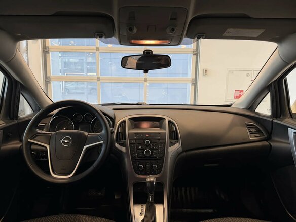 2013 Opel Astra J Рестайлинг, белый, 569000 рублей - вид 14