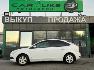 2010 Ford Focus II Рестайлинг, белый, 449000 рублей, вид 3