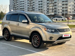 2008 Mitsubishi Outlander II, бежевый, 1200000 рублей, вид 3