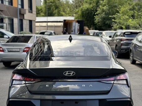 2024 Hyundai Elantra N Line VII (CN7) Рестайлинг, серый, 1860000 рублей, вид 2