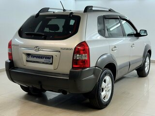 2008 Hyundai Tucson I, серебристый, 880000 рублей, вид 4