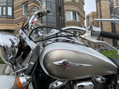 2008 Kawasaki VN900 Vulcan, белый, 499000 рублей, вид 4