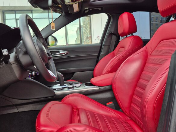 2023 Alfa Romeo Giulia II (952) Рестайлинг, чёрный, 4199000 рублей - вид 9