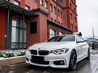 2018 BMW 4 серии Gran Coupe 440i F32/F33/F36 Рестайлинг, белый, 3400000 рублей, вид 4