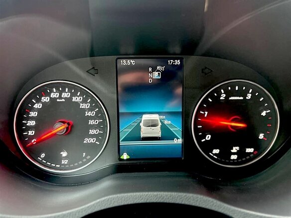 2021 Mercedes-Benz Sprinter, чёрный, 4500000 рублей - вид 15