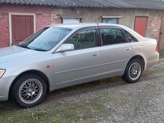 2000 Toyota Pronard, серебристый, 680000 рублей, вид 2