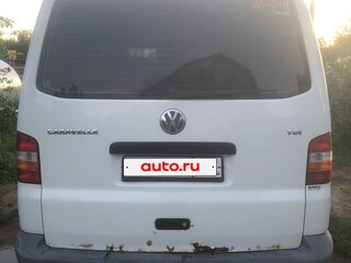 2004 Volkswagen Caravelle SWB T5, белый, 750000 рублей, вид 4