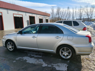 2006 Toyota Avensis II Рестайлинг, серебристый, 600000 рублей, вид 4