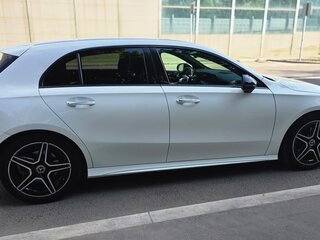 2020 Mercedes-Benz A-Класс 200 IV (W177), белый, 2400000 рублей, вид 3