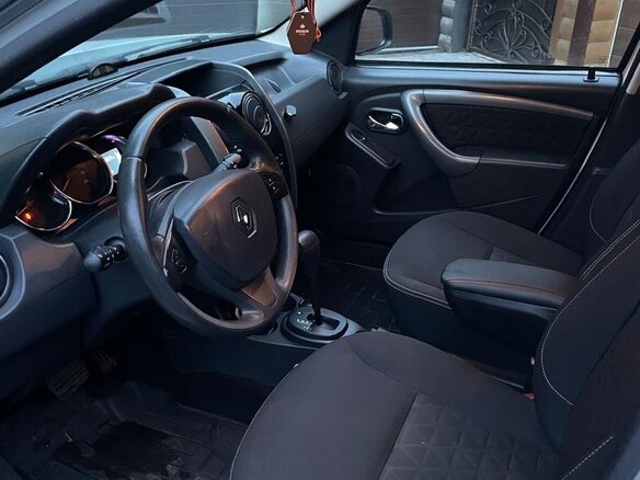 2017 Renault Duster I Рестайлинг, белый, 1600000 рублей - вид 5