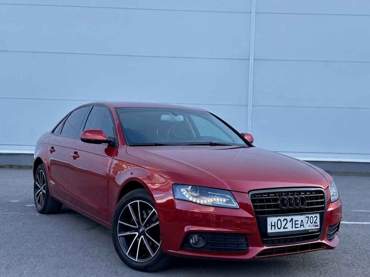Открыть фотографии: Audi A4 IV (B8)